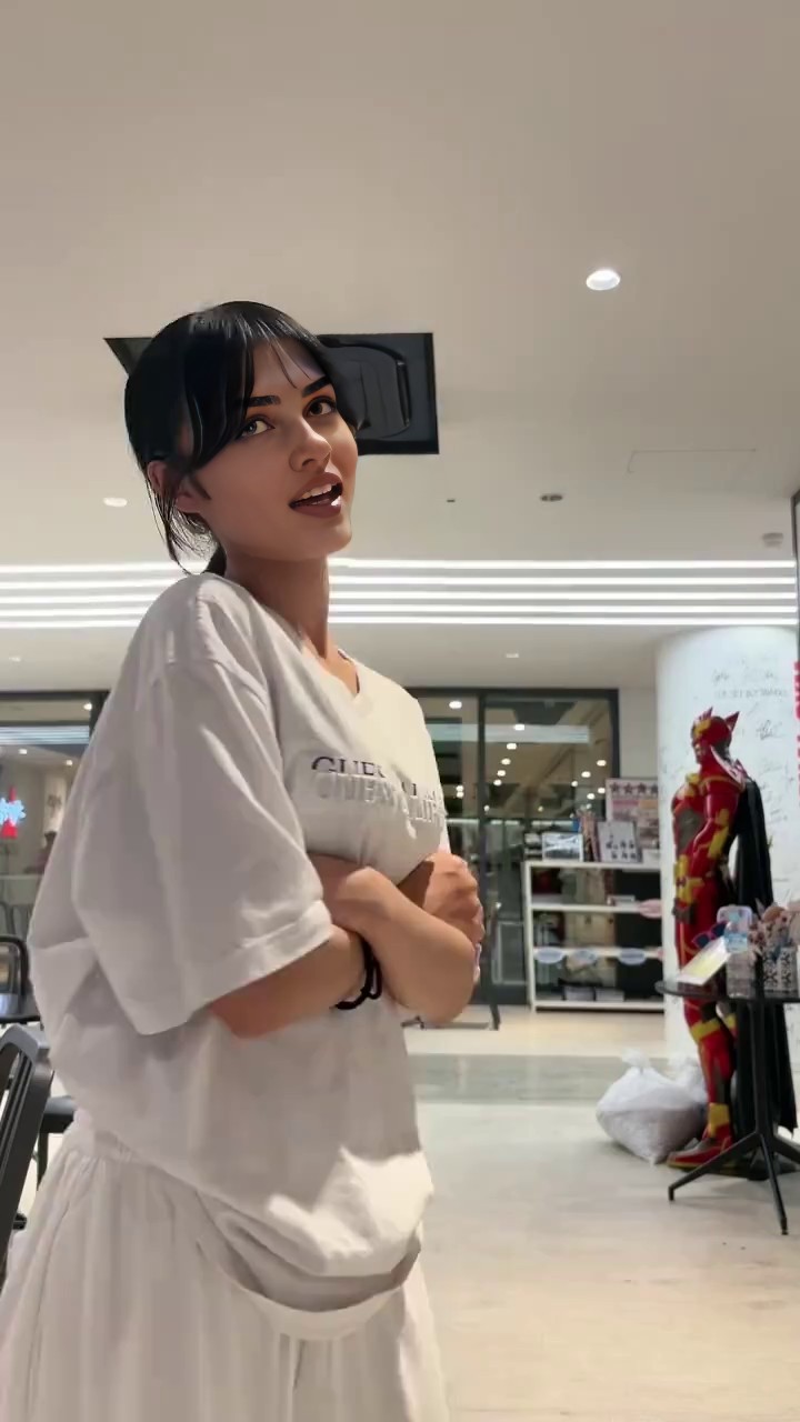 ​​Cute Girl Dancing​​ image