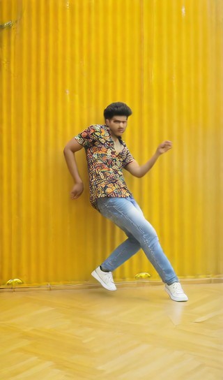 Make Man's Photos Dance to TikTok Dances - Indian Style - 03 image