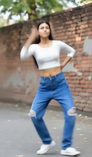 Continuous leg-shaking dance image