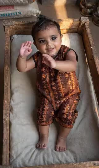 Make Up Baby Dance image
