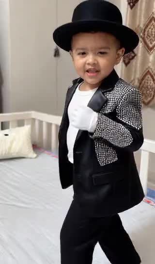 Dance！Handsome Little Michael Jackson image